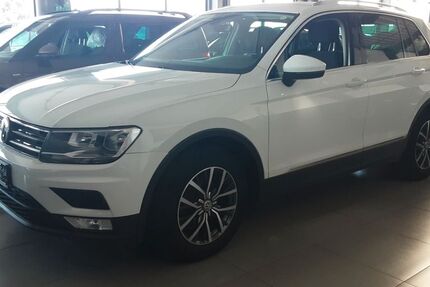 VW Tiguan 72.600 km 17.890 &euro; Monschau (bei Aachen) 52156