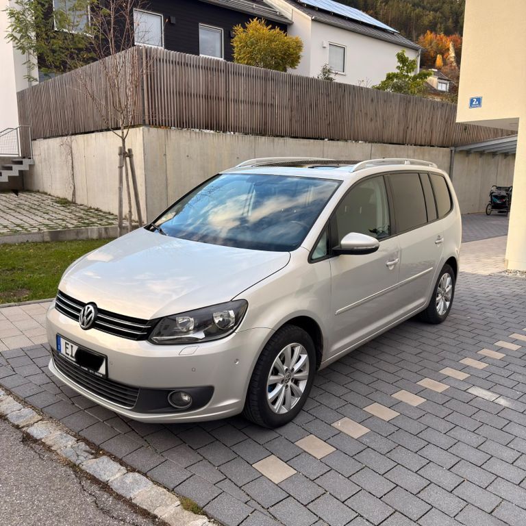 VW Touran 200.000 km 8.500 € Ellingen 91793