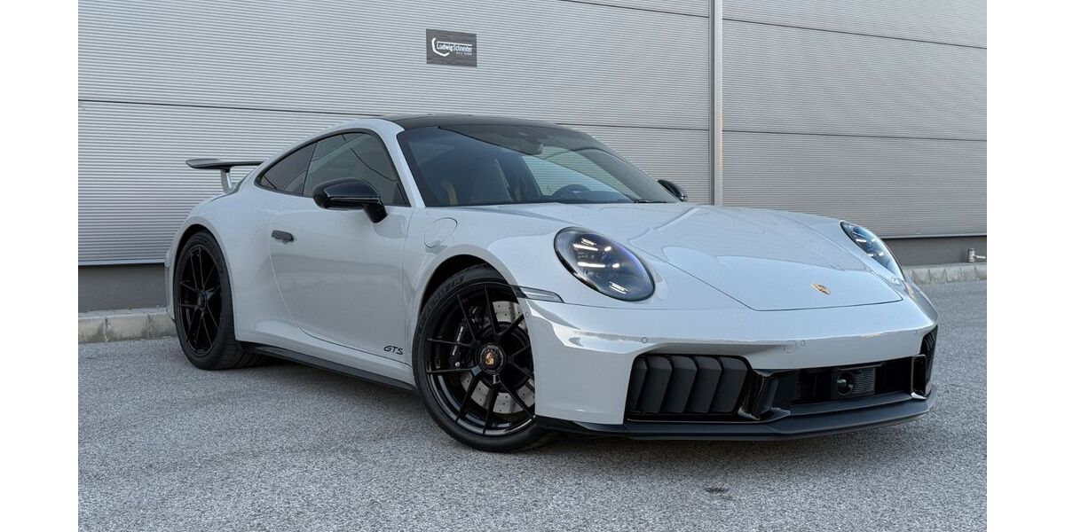 Porsche 992 1.104 km 213.009 &euro; Neutraubling 93073
