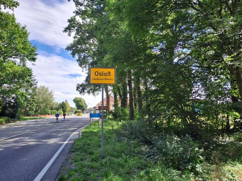 Grundstück zu verkaufen in Osloß 254.400 € 848 m² zimmer