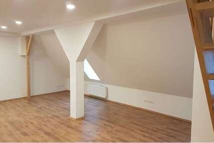 Wohnung Neukalen - 2 Zimmer, 88 m&sup2;, 615&euro; | Angebot:27449905