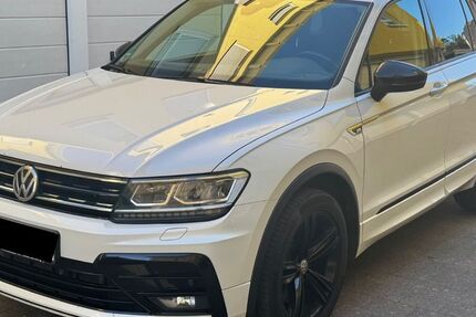 VW Tiguan 299.958 km 17.500 € Nürnberg 90408