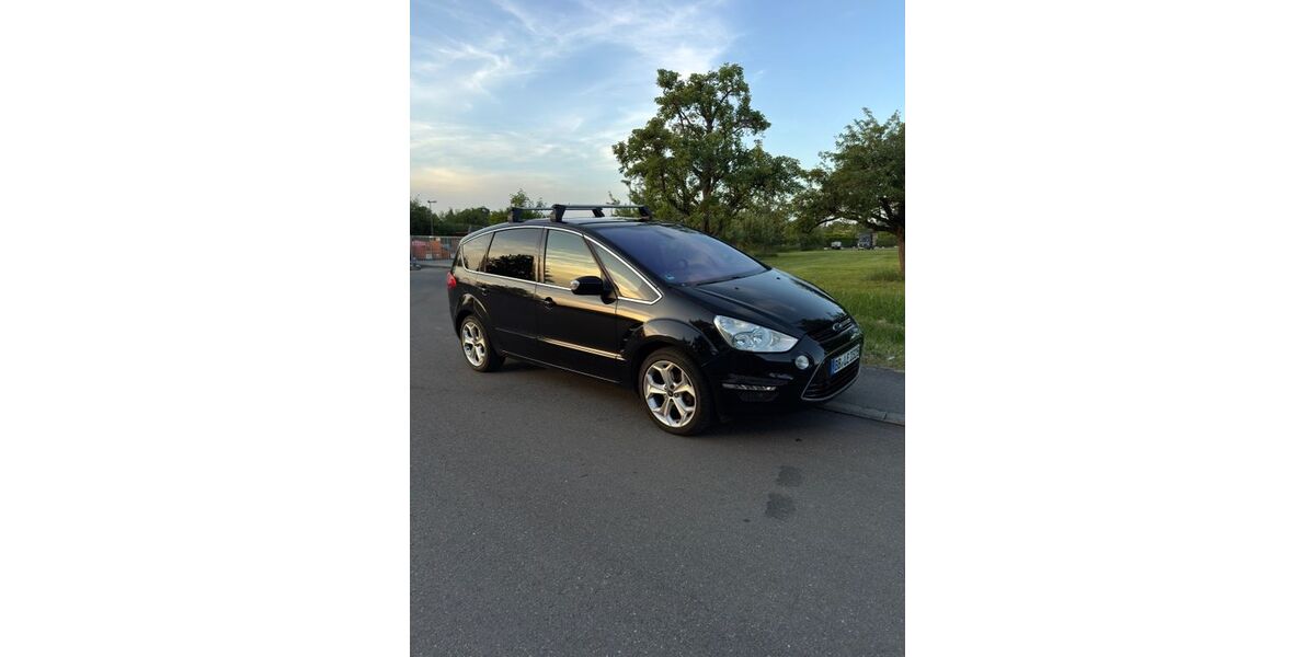Ford S-Max 237.000 km 7.499 &euro; Sindelfingen 71063
