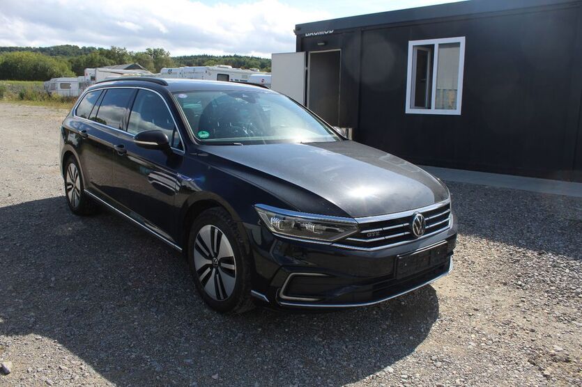 VW Passat 188.000 km 16.490 € Nehren 72147