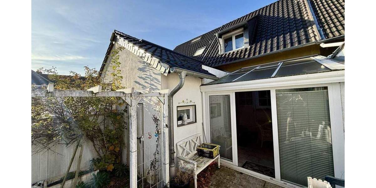 Reihenmittelhaus Gladbeck Schultendorf - 3 Zimmer, 80 m&sup2;, 200.000&euro; | Angebot:25190759