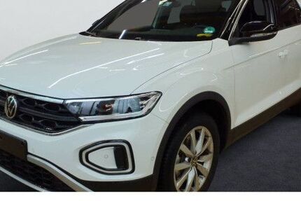 VW T-Roc 22.521 km 29.680 &euro; Frankfurt 60326