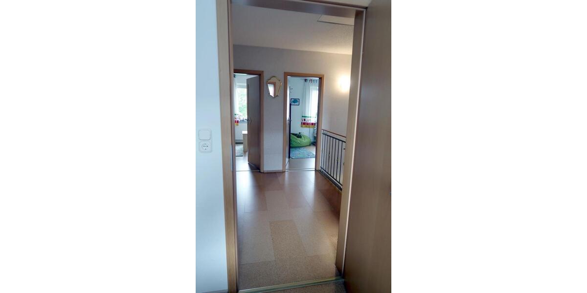 Einfamilienhaus Bad Oeynhausen Dehme - 5 Zimmer, 130 m&sup2;, 1.750&euro; | Angebot:26035162