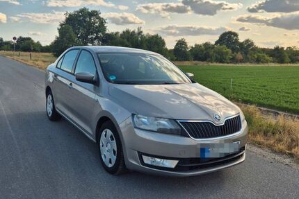 Skoda Rapid 110.000 km 6.999 &euro; Mörfelden-Walldorf 64546