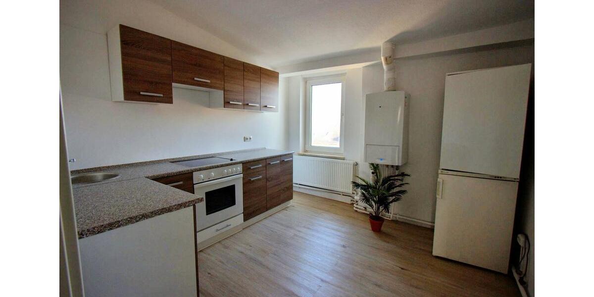 Dachgeschoßwohnung Wilhelmshaven - 2 Zimmer, 75 m&sup2;, 530&euro; | Angebot:26046996