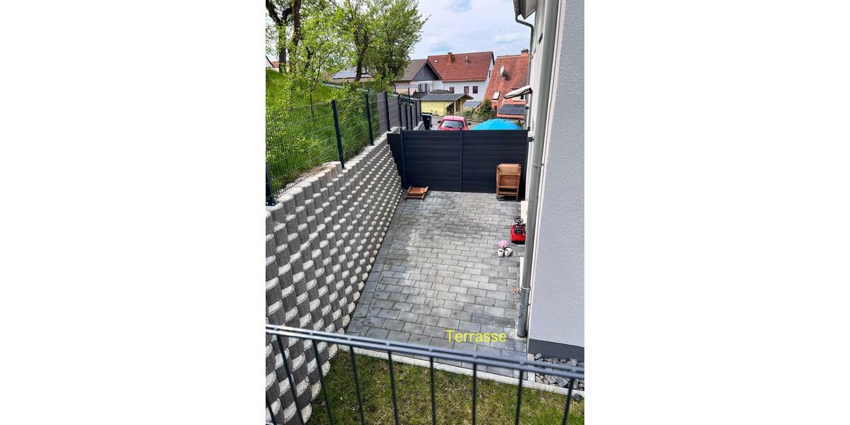 Doppelhaushälfte Hünfeld - 5 Zimmer, 143 m&sup2;, 1.400&euro; | Angebot:26563880