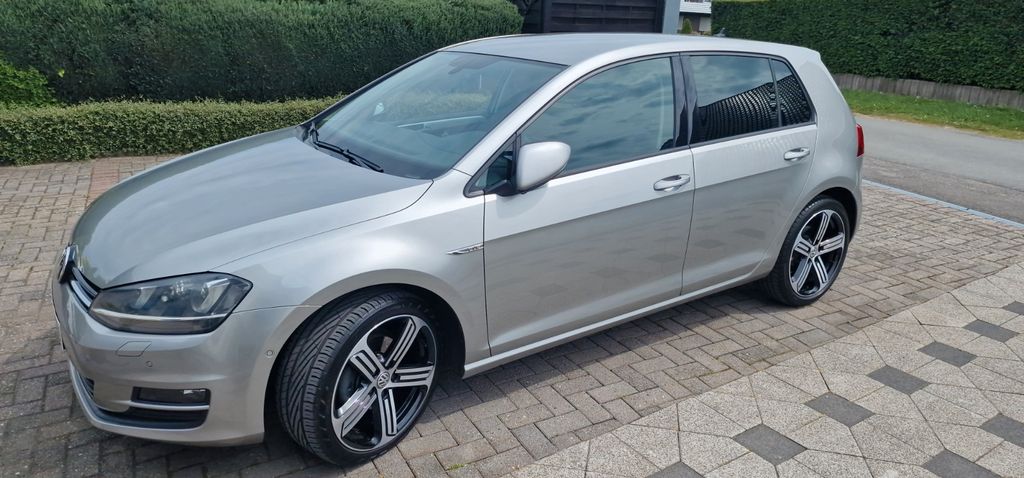 VW Golf 145.000 km 11.500 &euro; Bad Oeynhausen 32545