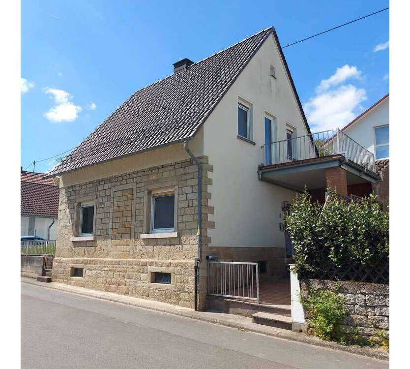 Haus zum Kaufen in Staudernheim 198.000 € 124.5 m²
