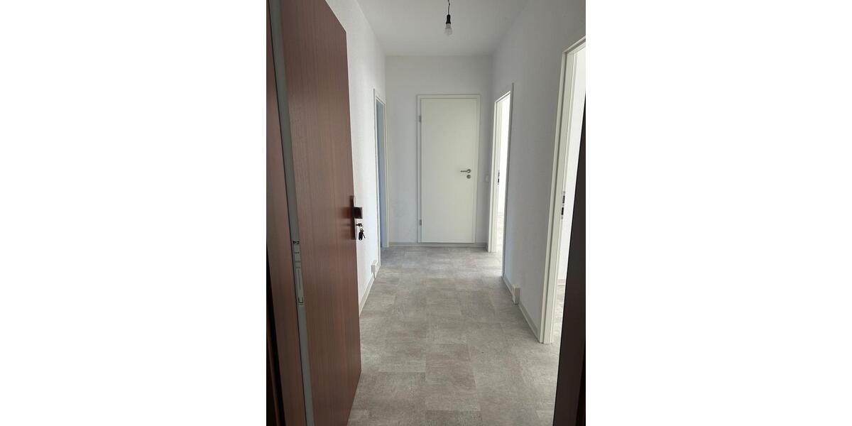 Etagenwohnung Seehausen (Altmark) - 3 Zimmer, 70 m&sup2;, 360&euro; | Angebot:25887242