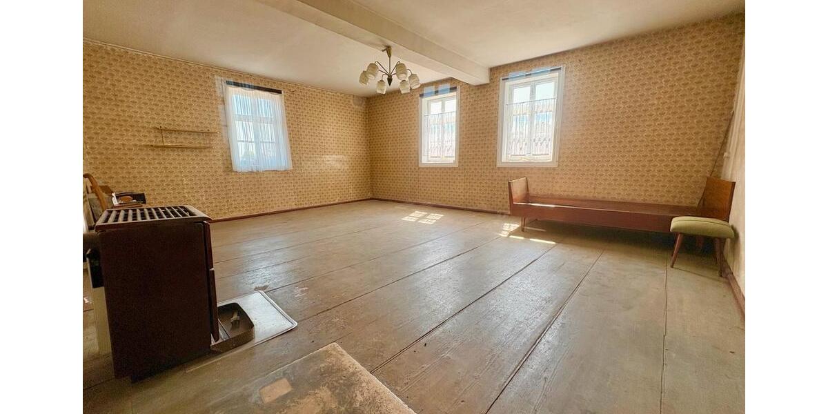 Bauernhaus, Landhaus Apolda - 8 Zimmer, 148 m&sup2;, 225.000&euro; | Angebot:27244739