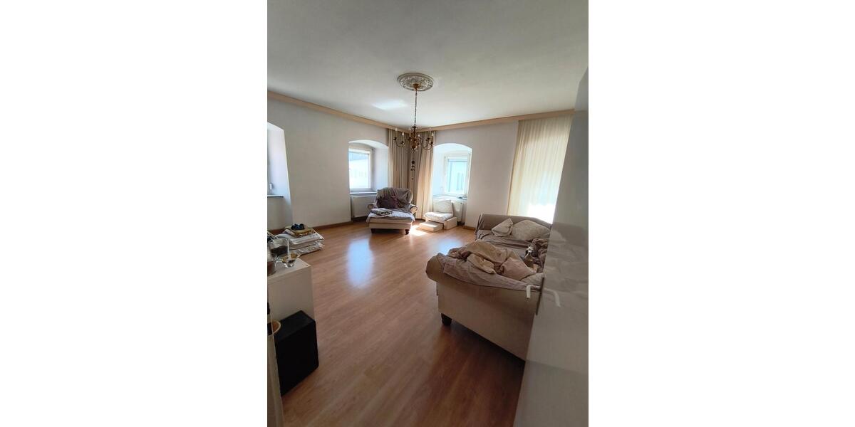 Mehrfamilienhaus, Wohnhaus Arzberg - 15 Zimmer, 407 m&sup2;, 319.000&euro; | Angebot:26516237