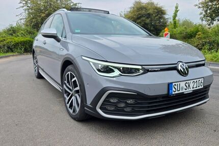 VW Golf 63.000 km 27.900 &euro; Siegburg 53721