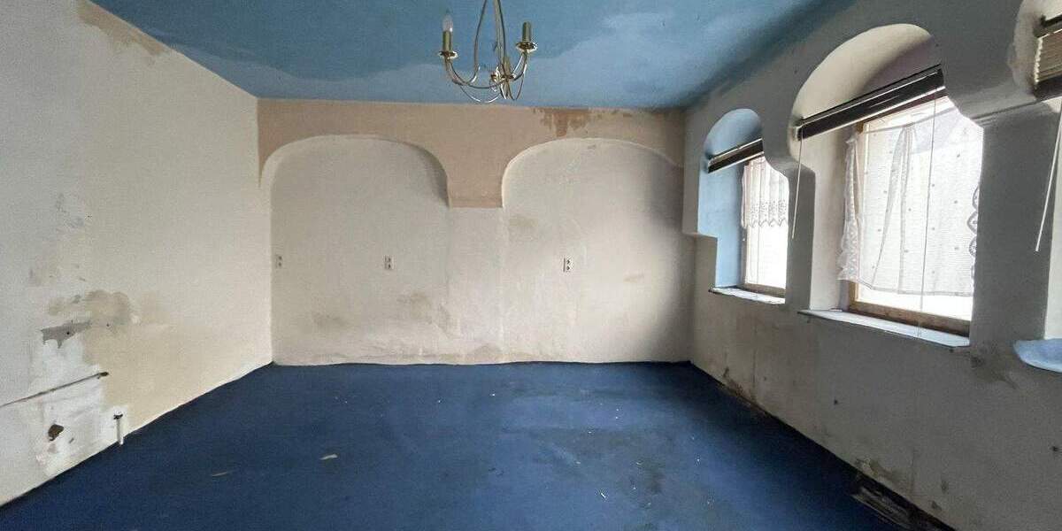Einfamilienhaus Glashütte - 8 Zimmer, 120 m&sup2;, 80.000&euro; | Angebot:25704907