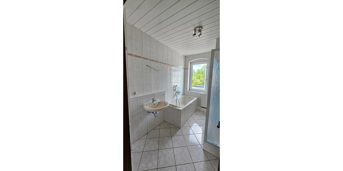 Etagenwohnung Doberschau-Gaußig Gaußig - 4 Zimmer, 110 m&sup2;, 880&euro; | Angebot:26680982