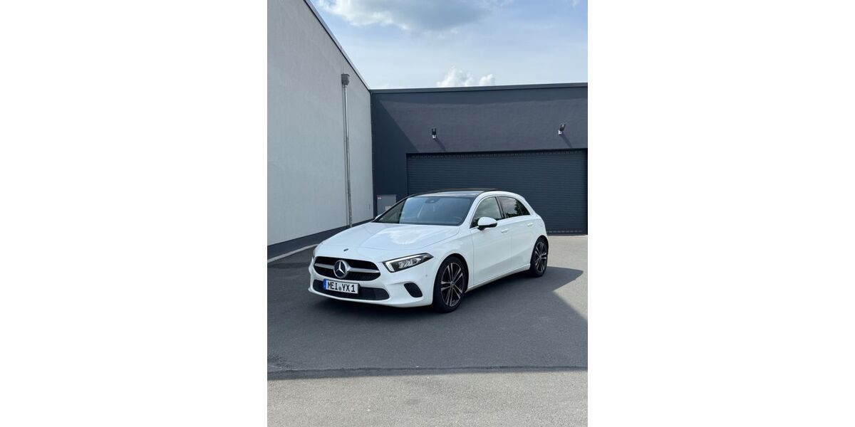Mercedes-Benz A 180 99.800 km 22.500 &euro; Thiendorf 01561