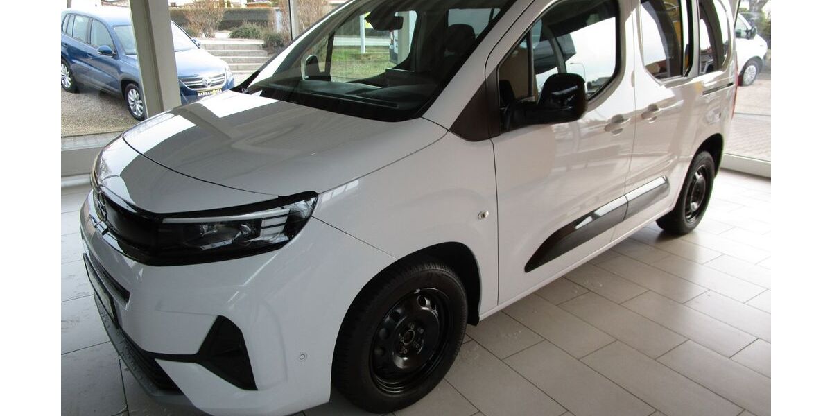 Opel Combo Life 4.200 km 28.785 &euro; Artern 06556