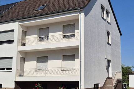 Haus Wadgassen Hostenbach - 1 Zimmer, 235 m&sup2;, 290.000&euro; | Angebot:26902042