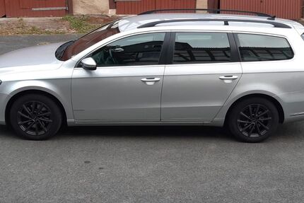 VW Passat Variant 175.000 km 9.600 € Vöhl 34516