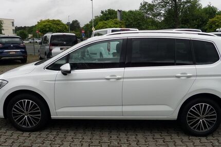 VW Touran 190.000 km 15.999 &euro; Erlenbach a. Main 63906
