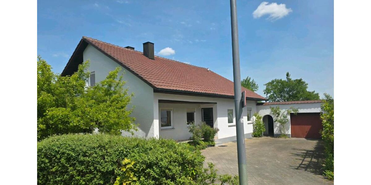 Mehrfamilienhaus, Wohnhaus Schnaittenbach - 6 Zimmer, 193 m&sup2;, 366.000&euro; | Angebot:27024453