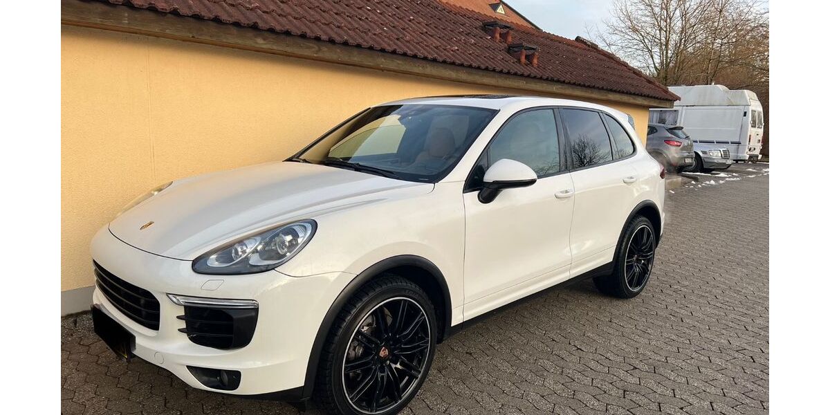 Porsche Cayenne 213.300 km 21.700 &euro; Unterschleissheim 85716