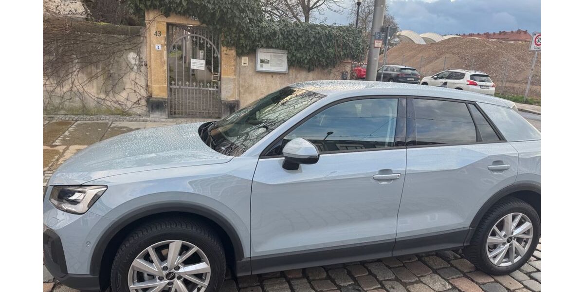 Audi Q2 36.500 km 21.000 &euro; Dresden 01067