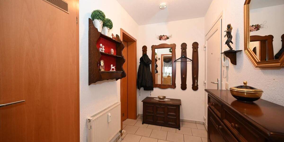 Etagenwohnung Nürnberg St Peter - 3 Zimmer, 96 m&sup2;, 325.000&euro; | Angebot:26858823