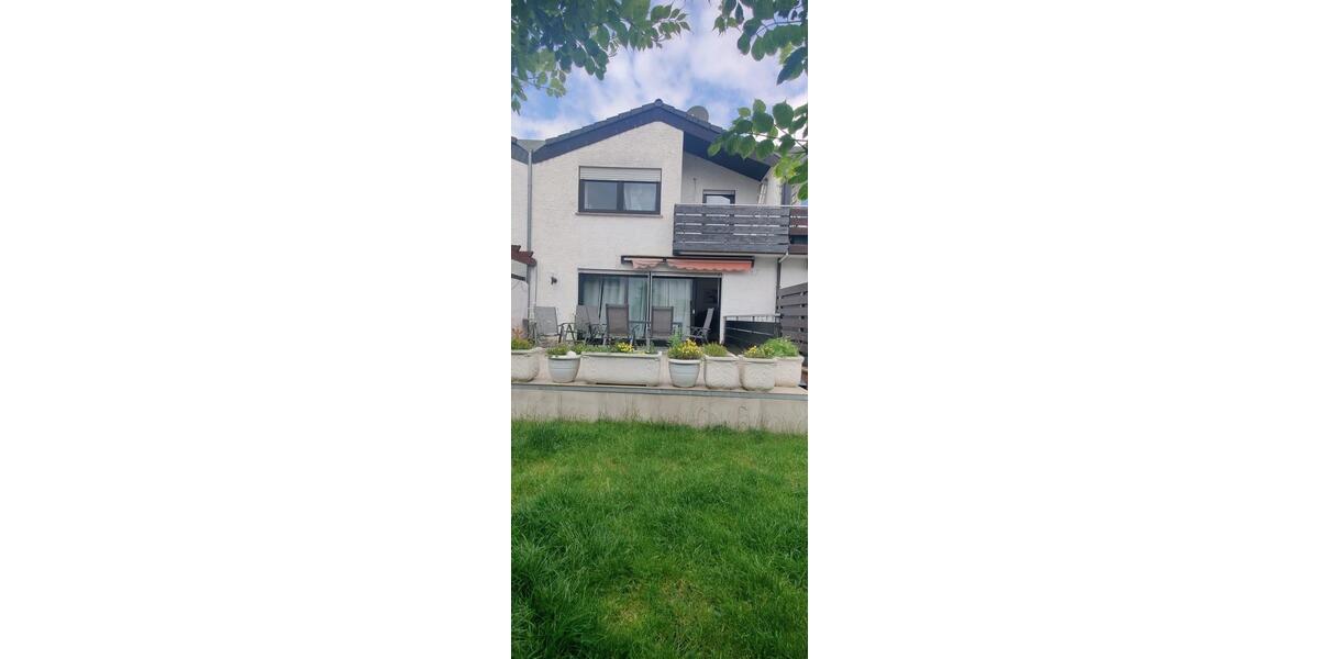 Reihenhaus Obertshausen - 4 Zimmer, 132 m&sup2;, 1.900&euro; | Angebot:25293724