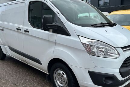 Ford Transit Custom 125.000 km 9.500 &euro; Peutenhausen / Gachenbach 86565
