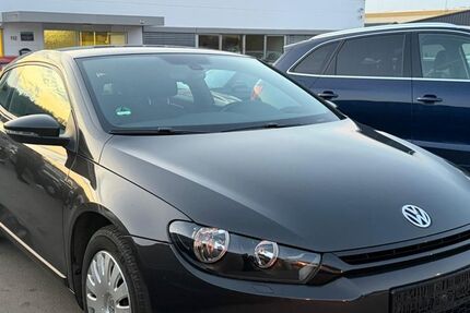 VW Scirocco 219.000 km 4.899 &euro; Gundelsheim 74831