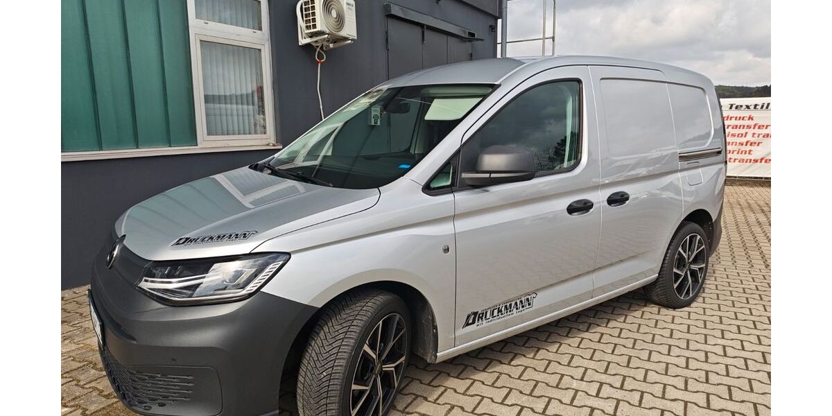 VW Caddy 136.000 km 21.990 &euro; Bad Mergentheim 97980