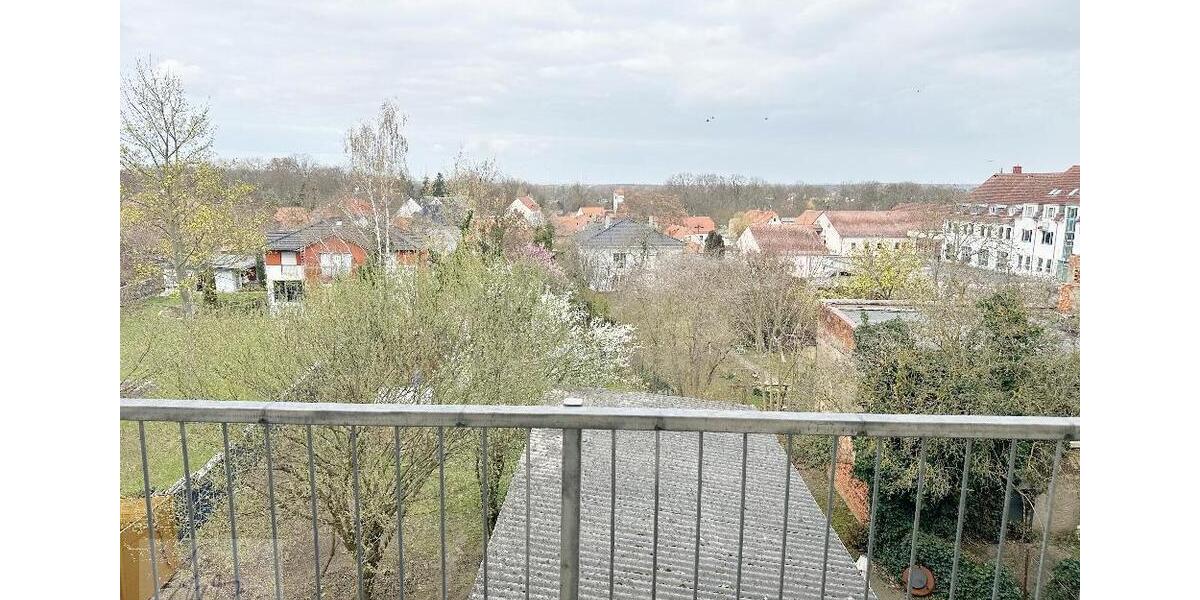 Etagenwohnung Riesa - 2 Zimmer, 73 m&sup2;, 395&euro; | Angebot:26400675