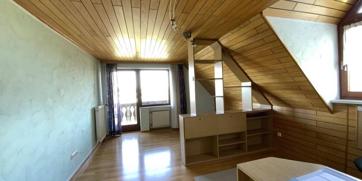 Einfamilienhaus Oberviechtach - 8 Zimmer, 190 m&sup2;, 255.000&euro; | Angebot:25984404