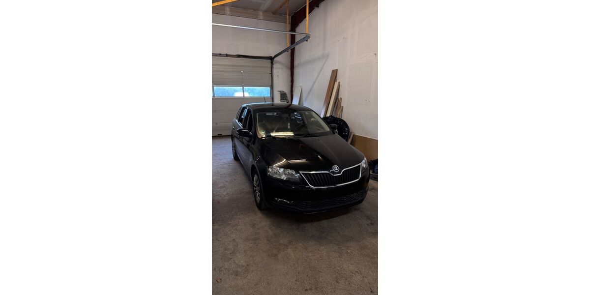 Skoda Rapid 115.000 km 9.500 &euro; Hille 32479
