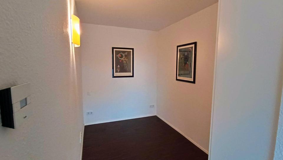 Hochparterre Frankfurt am Main Kalbach - 1.5 Zimmer, 43 m&sup2;, 299.000&euro; | Angebot:27262873