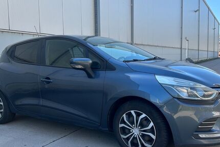 Renault Clio 253.160 km 2.900 &euro; Mainz-Mombach 55120