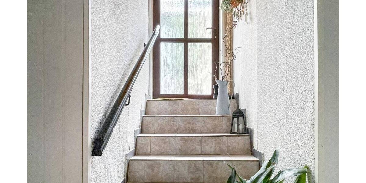 Einfamilienhaus Bad Lobenstein Lobenstein - 7 Zimmer, 228 m&sup2;, 59.900&euro; | Angebot:26929945