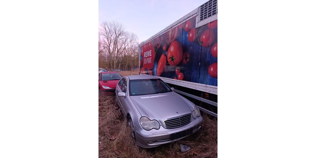 Mercedes-Benz C 220 250.000 km 990 &euro; Moosburg 85368