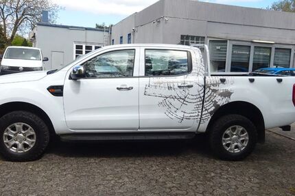Ford Ranger 220.797 km 12.400 &euro; Frankfurt 60386