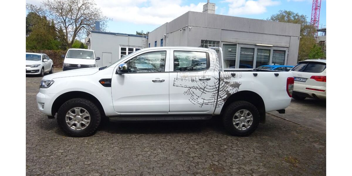 Ford Ranger 220.797 km 12.400 &euro; Frankfurt 60386