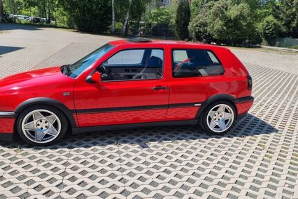 VW Golf 384.000 km 11.000 &euro; Gera 07552