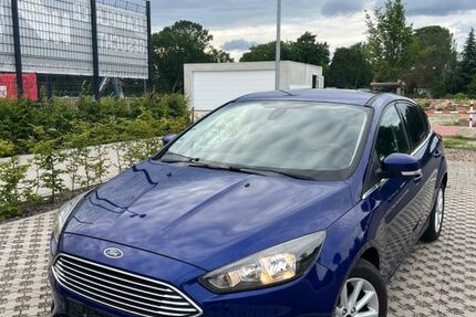 Ford Focus 67.000 km 5.999 &euro; Versmold 33775