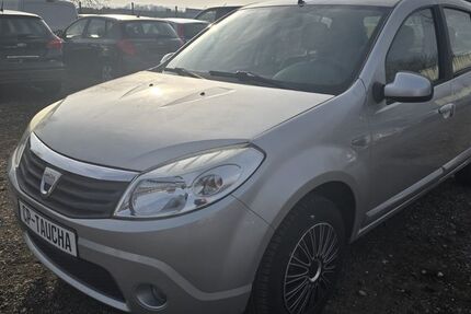 Dacia Sandero 68.090 km 2.790 &euro; Taucha 04425