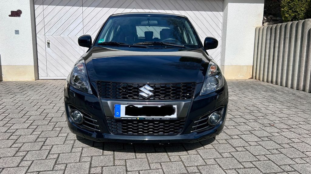 Suzuki Swift 78.000 km 10.900 &euro; Burladingen 72393