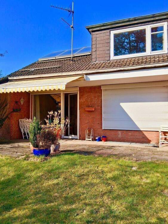 Wellingsbüttel - großes EFH - renovierungsbedürftig - aber toller Schnitt - FREI! 6 zimmer