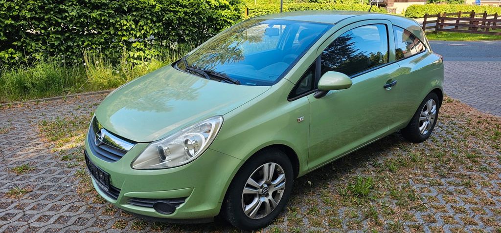 Opel Corsa 86.828 km 2.999 &euro; Dippoldiswalde 01744